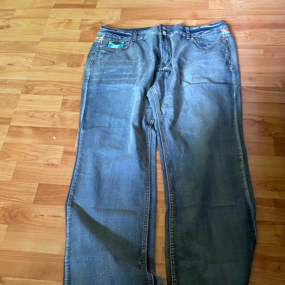 Women’s jeans